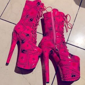 HELLA HEELS 8INCH HOT PINK DOLLAR 💵 PRINT LACE UP DANCER HEELS SZ 38